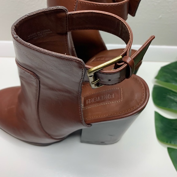 Forever 21 brown ankle strap bootie boot - Picture 3 of 6